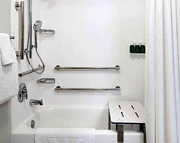 Hotel Sonesta Es 3*